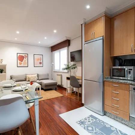 El Loft De Castrelos Con Parking Lägenhet